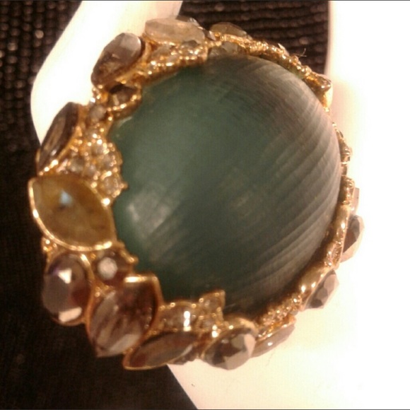 Alexis Bittar Ring - Lucite, Marq.
& Opal with crystals in gold tone setting. - Picture 3 of 8